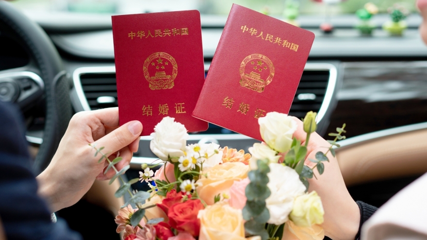 Lượng đăng ký kết hôn tại Trung Quốc tiếp tục giảm trong quý I năm nay